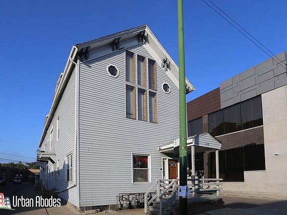 3rd image of 2458 N Clybourn Ave #Ua2f