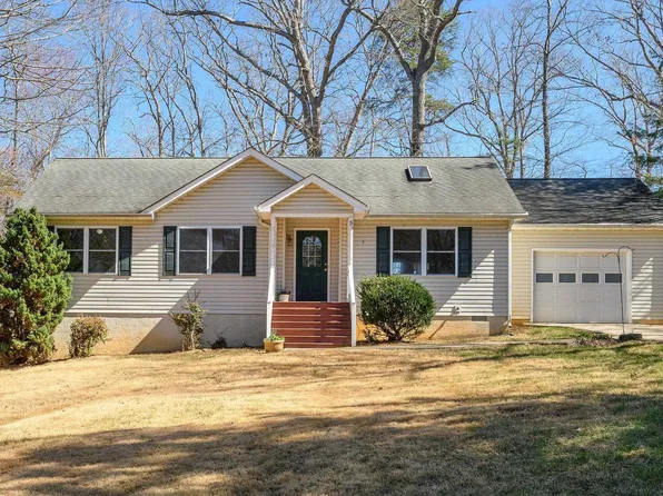 5 Chippewa Ln, Palmyra, VA 22963