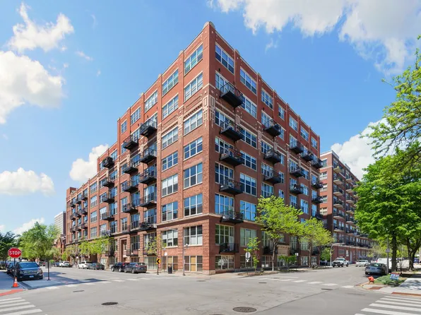 1500 W Monroe St, Chicago, IL