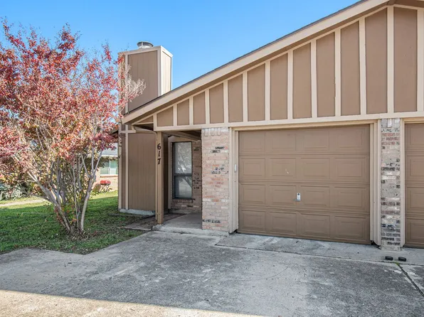 617 S Las Vegas Trl, Fort Worth, TX 76108