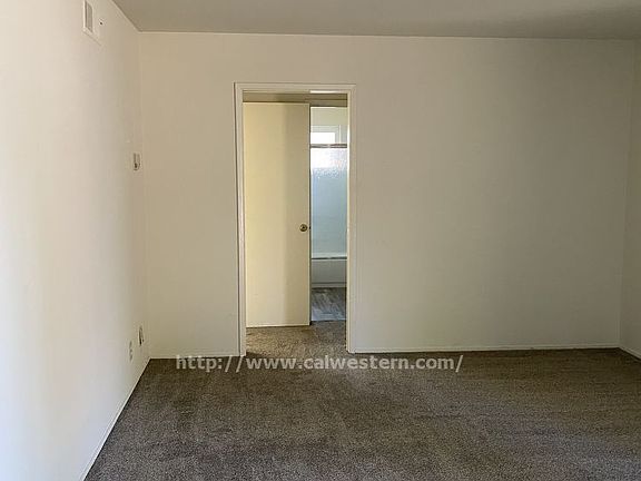 3rd image of 506 Hazel Dell Way