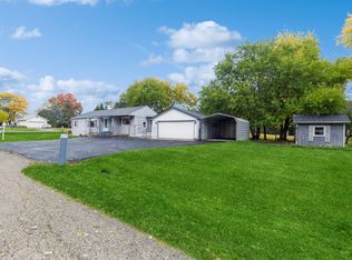 1906 Knoll Ave, McHenry, IL 60050