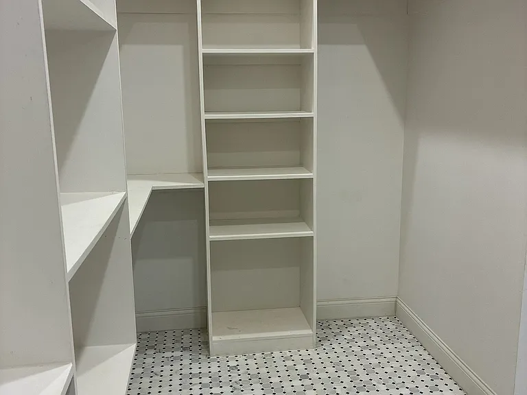 321 Bounding Main St — Photo 13