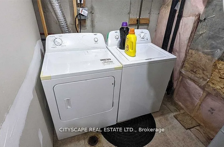 697 Ferguson Dr #BASEMENT — Photo 8