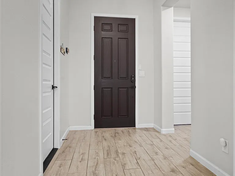 12863 Ivelet Ct — Photo 14