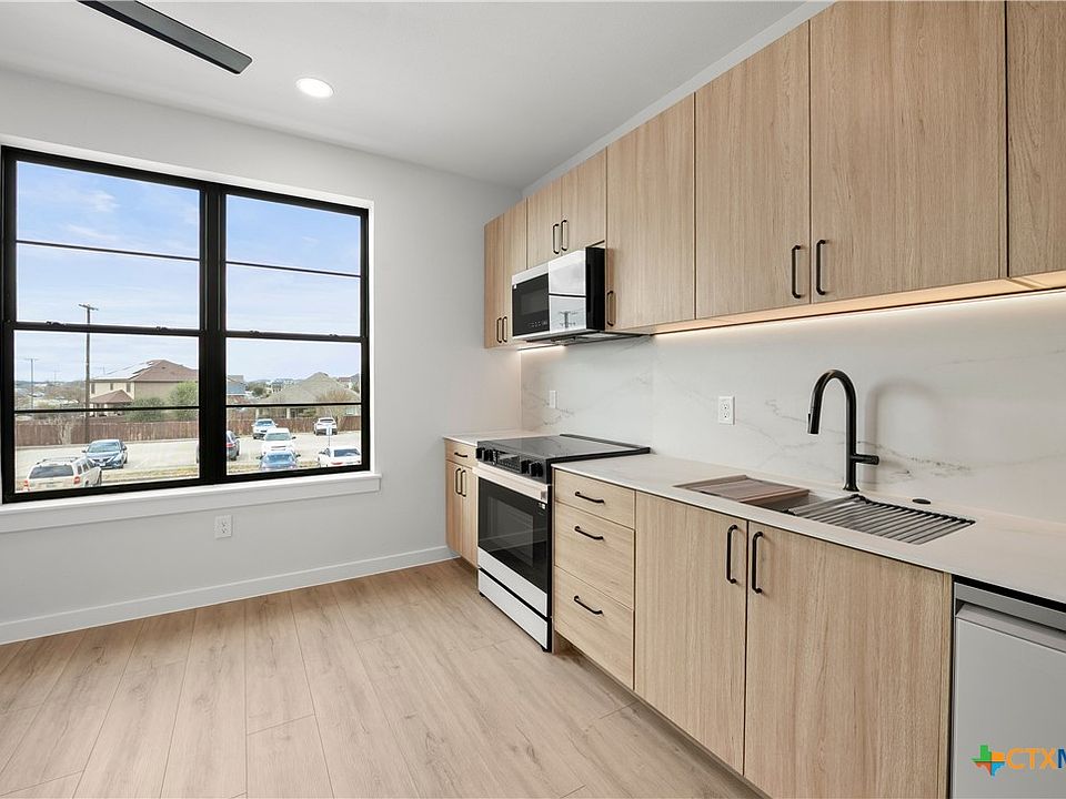 1st image of 634 Central Pkwy #1212
