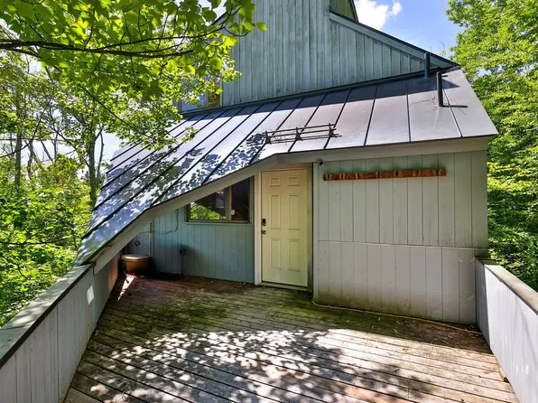 106 Upper Loop, Ludlow, VT 05149