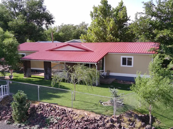 360 S White Mountain Dr, Saint Johns, AZ 85936