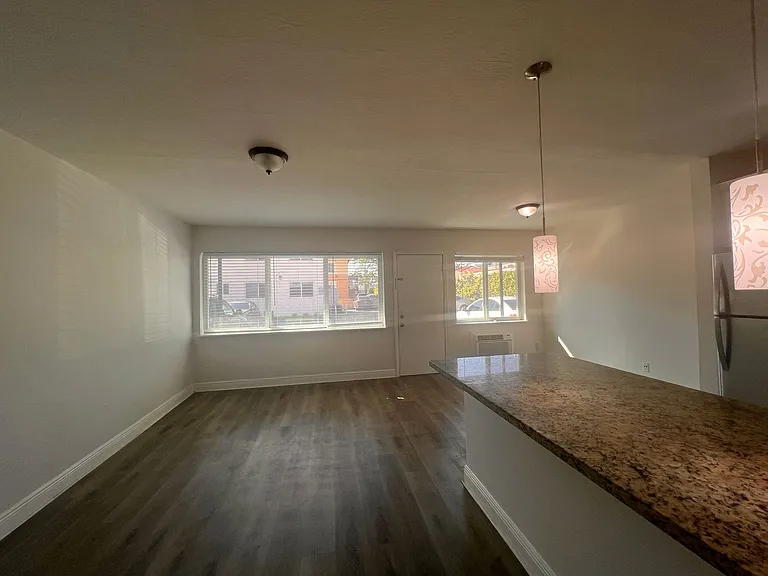 101 Antiquera Ave — Photo 28
