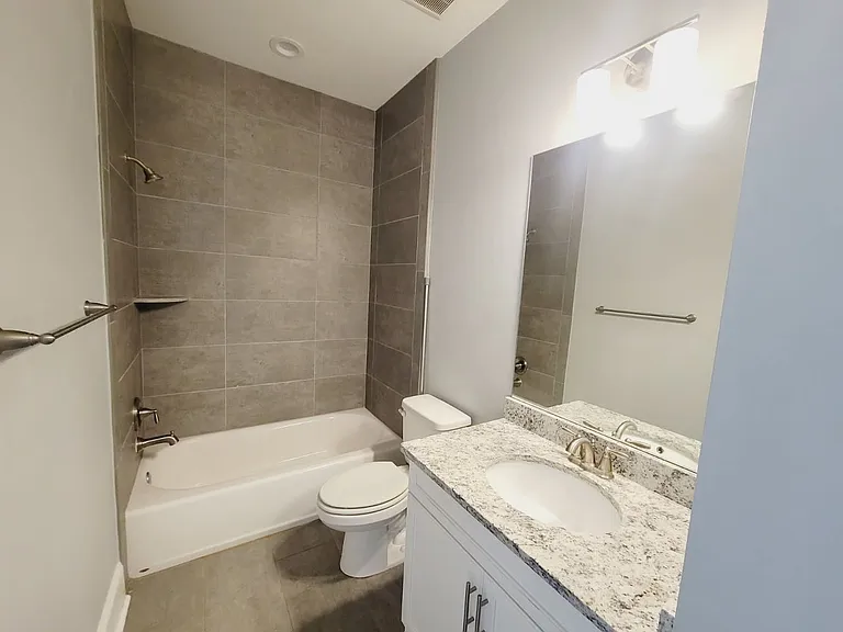 2385 Sweet Valley Hts — Photo 48