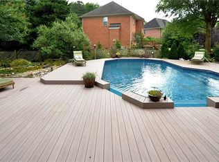 621 Stoneleigh Ct, Chesapeake, VA 23322