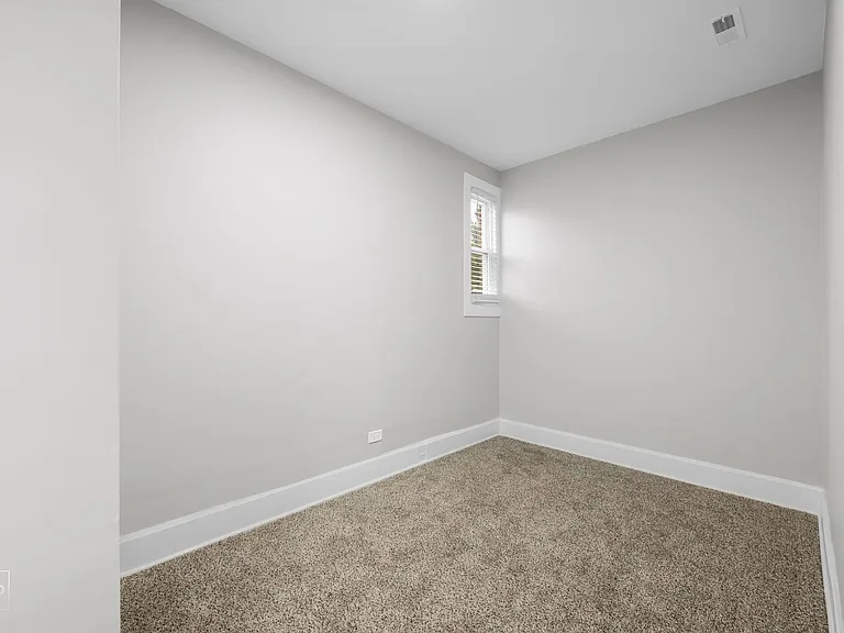 2542 S Trumbull — Photo 16