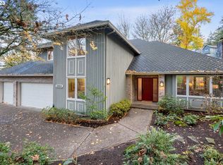 3060 NW Cornell Rd, Portland, OR 97210