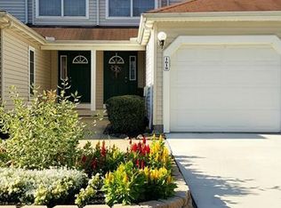 1618 Pheasant Ct UNIT C, Madison, OH 44057