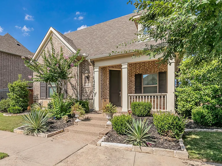 3903 Plum Vista Pl — Photo 2