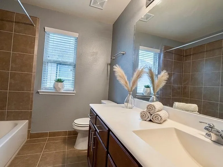 17518 Cypress Hilltop Way — Photo 20