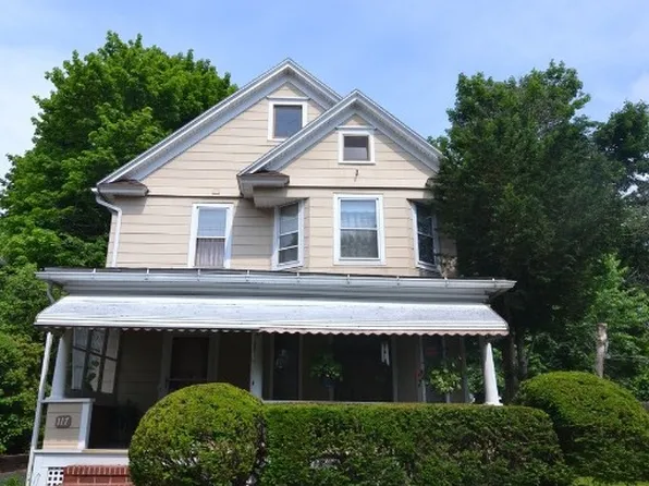 117 Cleveland Ave, Endicott, NY 13760