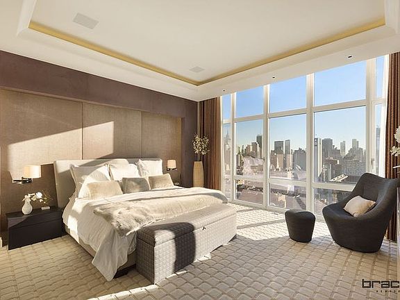 3rd image of 555 W 59th St Unit Phb
