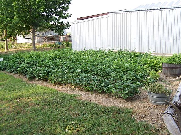 4th image of 581 183rd Hwy