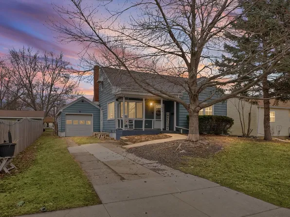 423 E Payson St, Pontiac, IL 61764