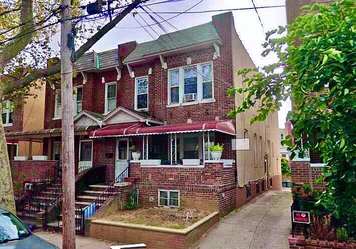 1st image of 2558 99th St