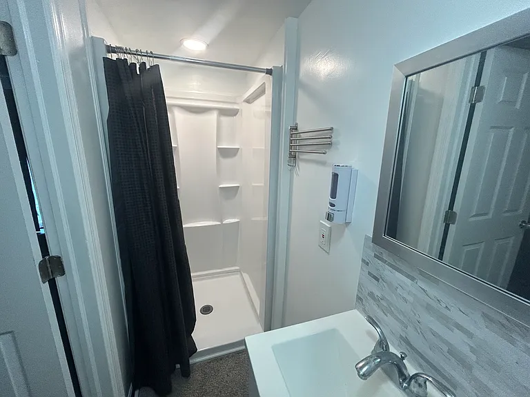 219 Moser Cir — Photo 4