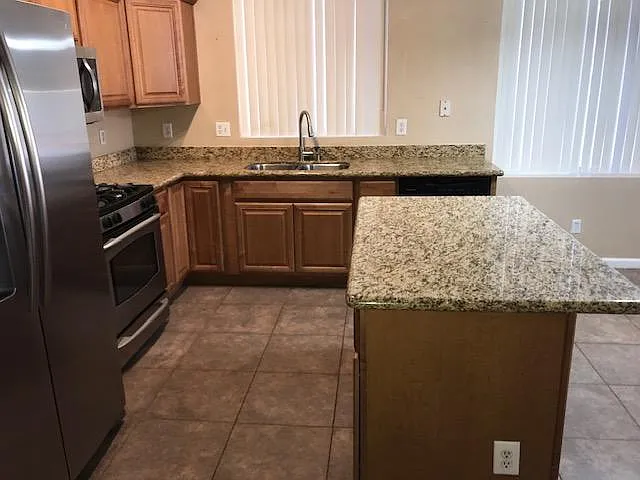 8706 W Bobby Lopez Dr — Photo 5