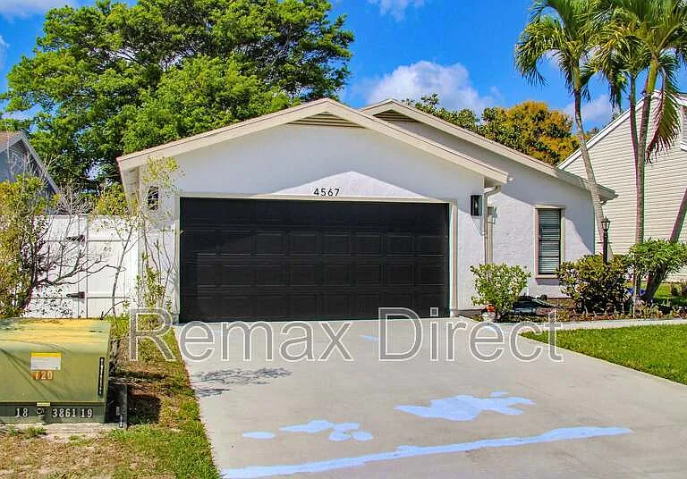 4567 Brook Dr — Photo 6