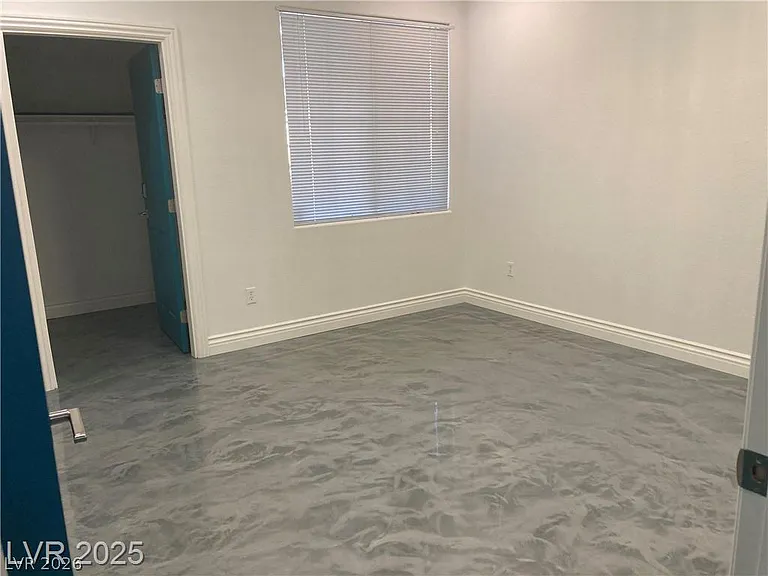 9050 W Warm Springs Rd #1027 — Photo 18