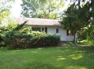 1905 Maple Ave, Downers Grove, IL 60515