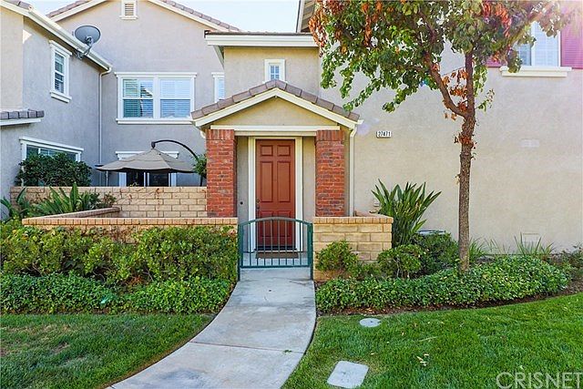 1st image of 27471 Coldwater Dr