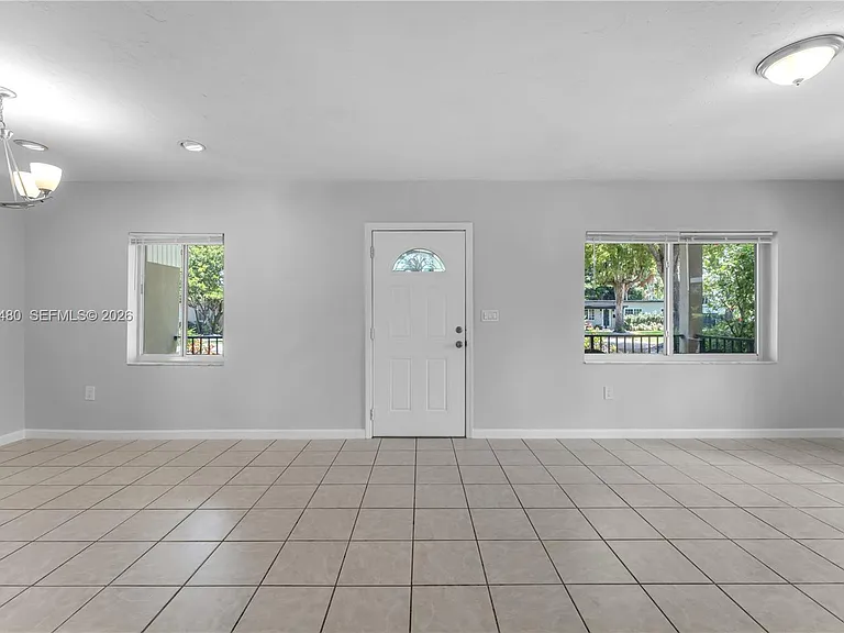 6130 SW 47th St — Photo 19