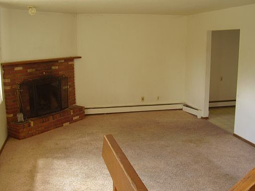 2nd image of 1465 Caddoa Dr