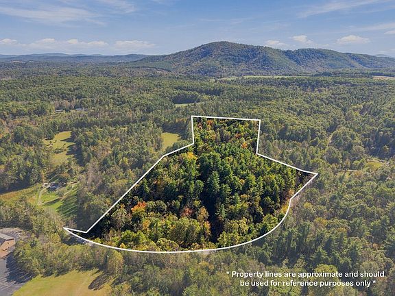 3rd image of 325 Highland Farm Rd