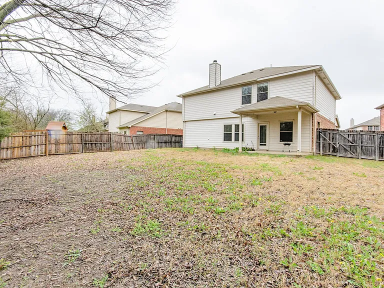 249 Niagara Falls Dr — Photo 38