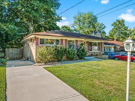 2nd image of 3925 Trebor Dr