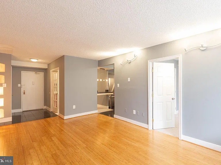 3701 S George Mason Dr #101N — Photo 15