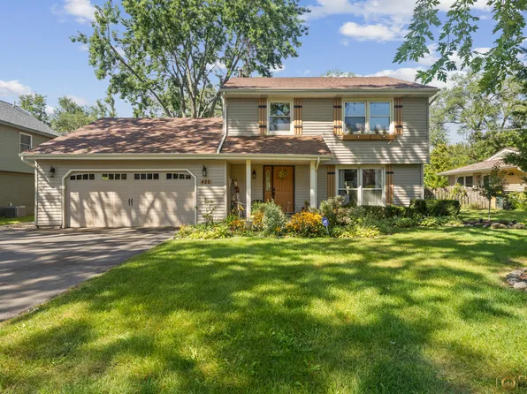 486 Hiawatha Dr, Carol Stream, IL 60188