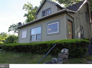 120 Pine Ave, Runnemede, NJ 08078