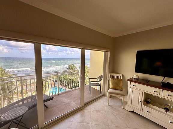 5th image of 310 S Ocean Blvd #5020
