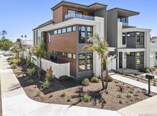 1075 Opal St, San Diego, CA 92109