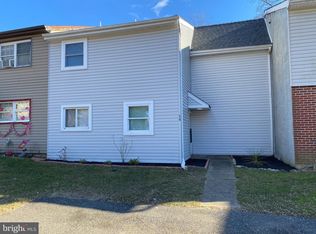 14 Kings Rd, Sicklerville, NJ 08081