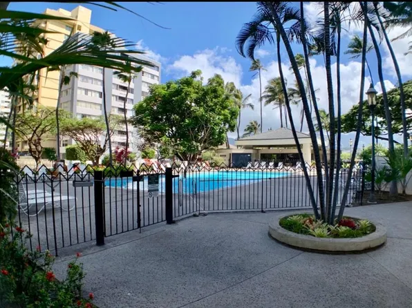 300 Wai Nani Way, Honolulu, HI