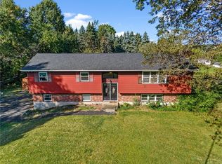 15 Shari Dr, Marlboro, NY 12542