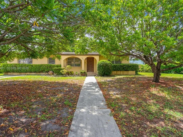 4901 SW 97th Ave, Miami, FL 33165