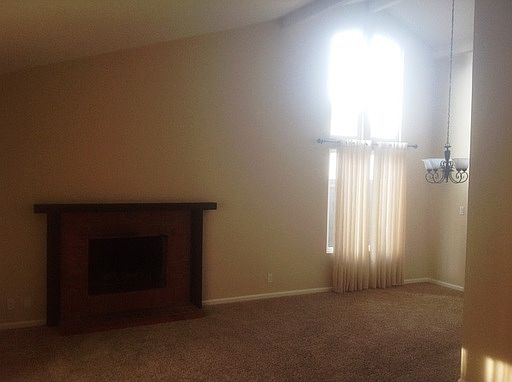 4th image of 1306 Cabrillo Ave