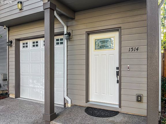 3rd image of 1514 SE 117th Ave
