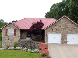 2100 Page Ln, Harrison, AR 72601