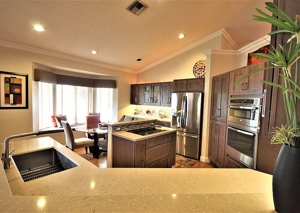 1st image of 8784 NW 76th Pl