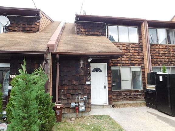 5th image of 149 Holland Ave